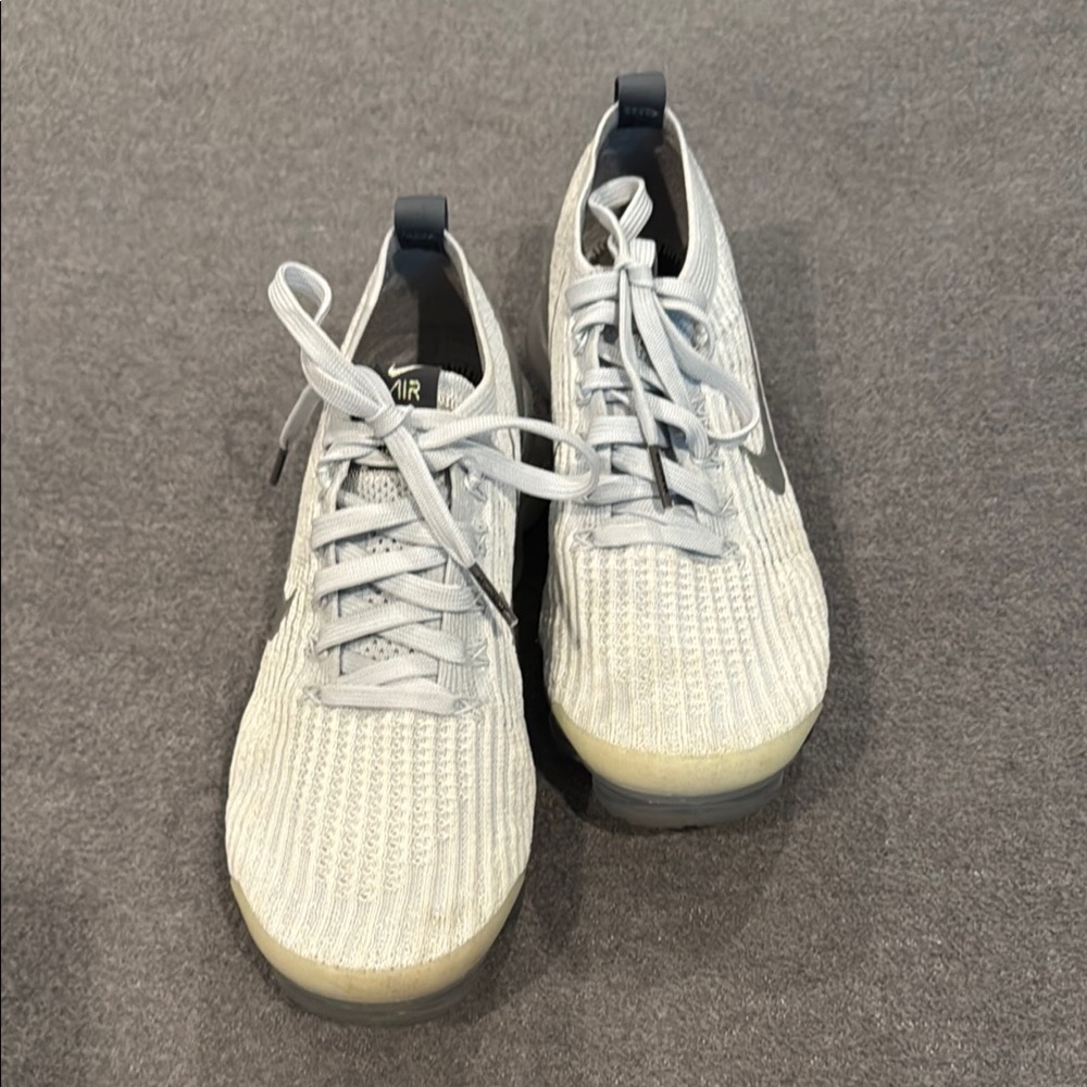 Nike light gray Vapormax, size 8.5